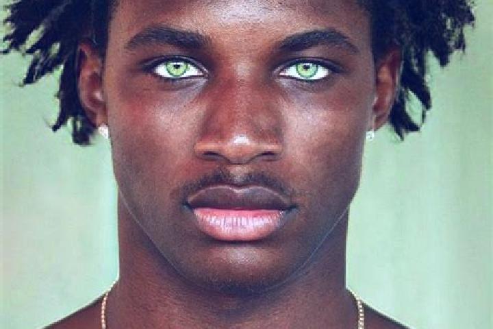 Sage, 30, a black green-eyed ebony companion based in Tchinkoula. Offering Deep French Kissing, Prostate Massage, Couples, CIM, Roleplay. Available for incal...