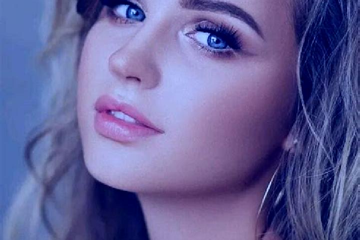 Sage, 30, a dark blonde blue-eyed slavic companion based in Jarrie. Offering BDSM, Prostate Massage, Girlfriend Experience, Duos. Available for incall and ou...