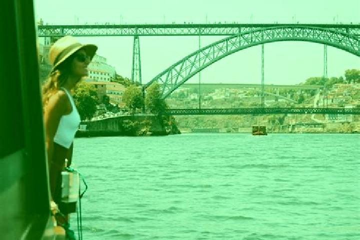 Sage, 30 — Escort in Barco, Portugal