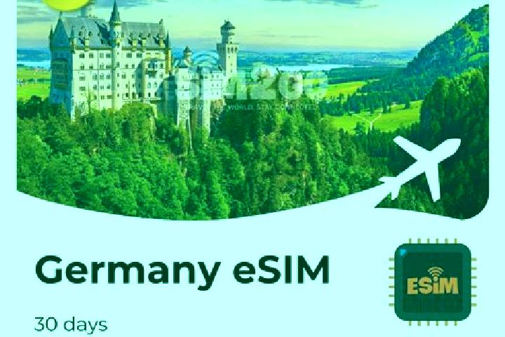 Sage, 30 — Escort in Hoechstberg, Germany