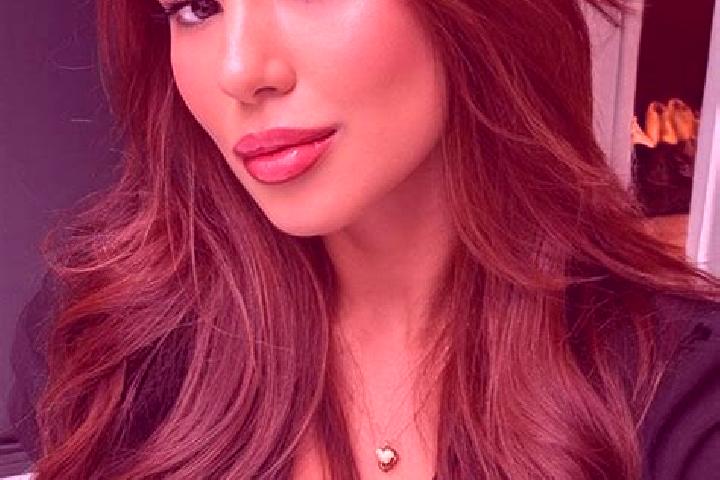 Sage, 31, a chestnut brown-eyed latina companion based in Sun City. Offering GFE, Prostate Massage, Deep French Kissing. Available for incall and outcall, da...