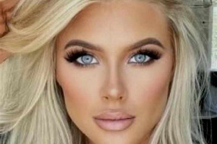 Sage, 31, a platinum blonde amber-eyed ebony companion based in Loevstaloet. Offering Roleplay, Striptease, Party Girl. Available for incall and outcall, ove...