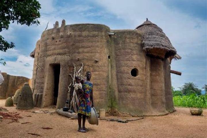 Sage, 31 — Escort in Boukoumbe, Benin