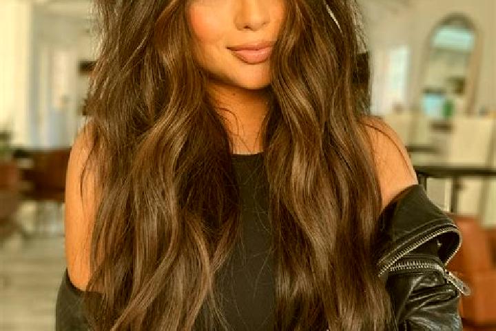Sage, 32, a brunette dark-eyed asian companion based in Shanglu. Offering Couples, Party Girl, Tantra, Roleplay. Available for incall and outcall, day and ev...