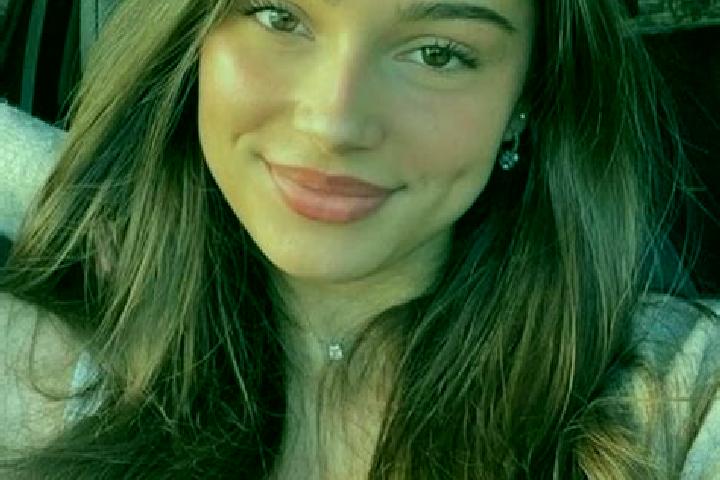 Sage, 32, a brunette hazel-eyed caucasian companion based in Lower Palolo. Offering Duos, Prostate Massage, Dinner Date. Available for incall and outcall, ov...