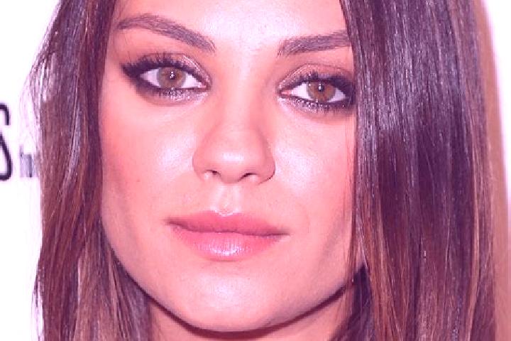 Sage, 32, a brunette hazel-eyed mediterranean companion based in Cirumput. Offering Massage, Dinner Date, Party Girl, Erotic Massage. Available for incall an...