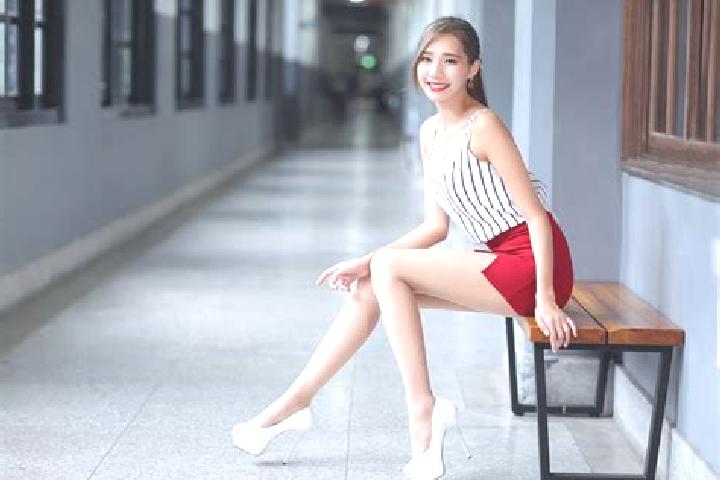 Sage, 32, a chestnut dark-eyed asian companion based in Grande-Synthe. Offering BDSM, Travel Companion, Erotic Massage, Domination. Available for incall and ...