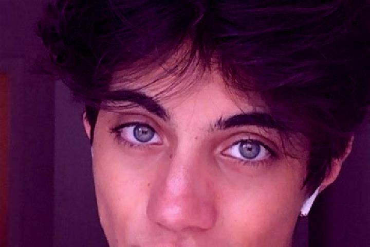 Sage, 32, a chestnut dark-eyed caucasian companion based in Terence Bay. Offering Tantra, A-Level, Dinner Date, GFE. Available for incall and outcall, day an...