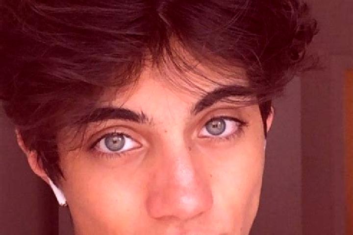 Sage, 32, a chestnut grey-eyed caucasian companion based in Tauria. Offering Girlfriend Experience, Party Girl, Domination, Striptease, CIM. Available for in...