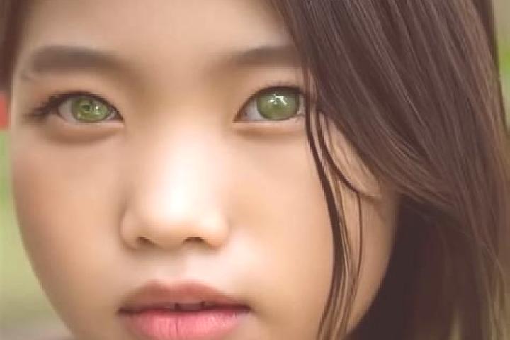 Sage, 32, a dark blonde green-eyed asian companion based in Valea Desului. Offering OWO, Couples, Striptease. Available for incall and outcall, overnight boo...