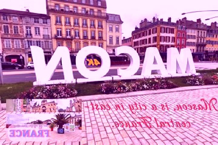 Sage, 32 — Escort in Macon, France