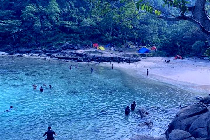Sage, 32 — Escort in Mata Ie, Indonesia