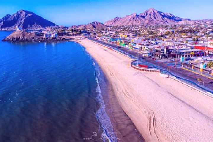 Sage, 32 — Escort in San Felipe Tepemaxalco, Mexico