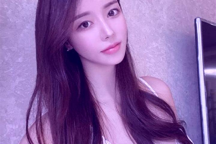 Sage, 32 — Escort in Shihuiqiao, China