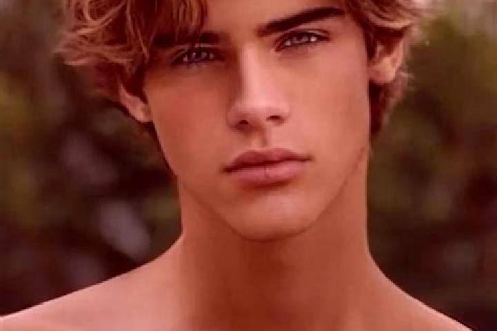 Sage, 33, a dark blonde brown-eyed mediterranean companion based in Birchwood. Offering Domination, CIM, Overnight, Deep French Kissing. Available for incall...