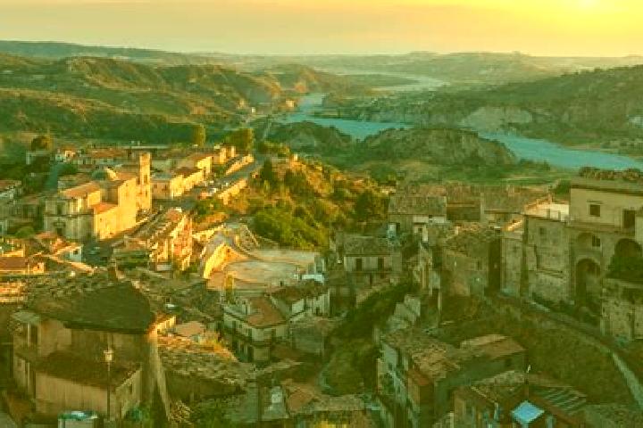 Sage, 33 — Escort in Monasterace, Italy