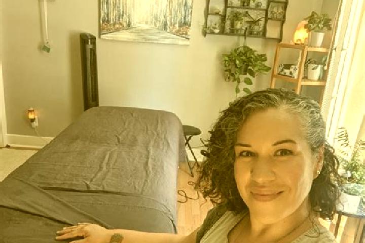 Sage, 34, a black blue-eyed caribbean companion based in Villnachern. Offering CIM, Party Girl, Massage. Available for incall and outcall, day and evening da...