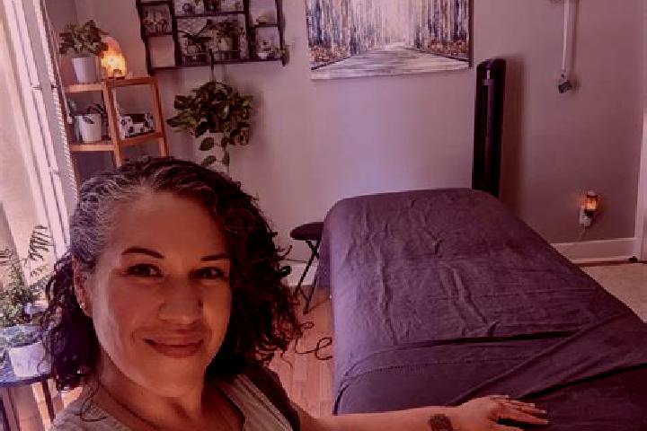 Sage, 34, a black green-eyed caucasian companion based in Curral de Cima. Offering Duos, Fetish, Striptease, GFE, Massage. Available for incall and outcall, ...