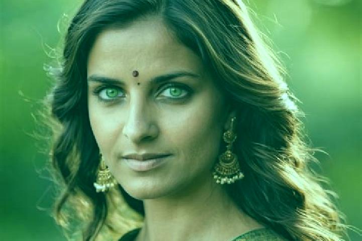 Sage, 34, a brunette green-eyed indian companion based in Baihua. Offering Duos, CIM, OWO, BDSM. Available for incall and outcall, overnight bookings available.