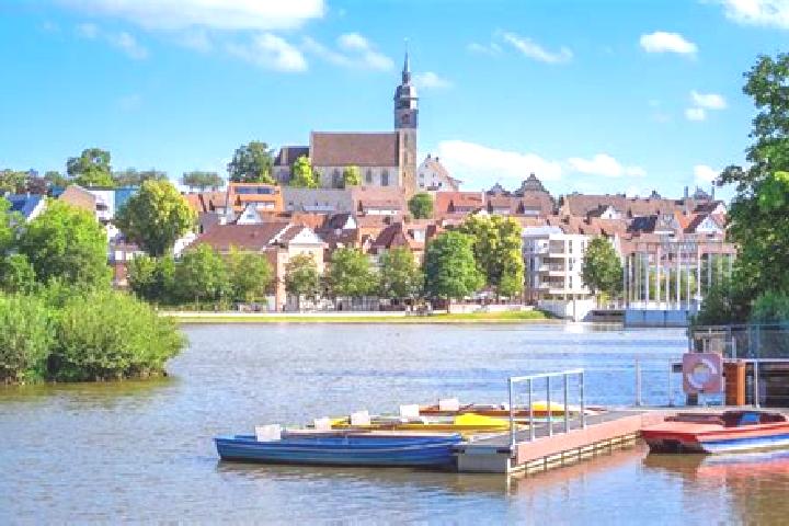 Sage, 34 — Escort in Boeblingen, Germany