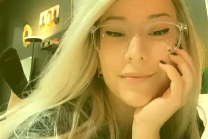 Sage, 35, a platinum blonde dark-eyed caribbean companion based in Cevico de la Torre. Offering BDSM, OWO, Roleplay. Available for incall and outcall, day an...