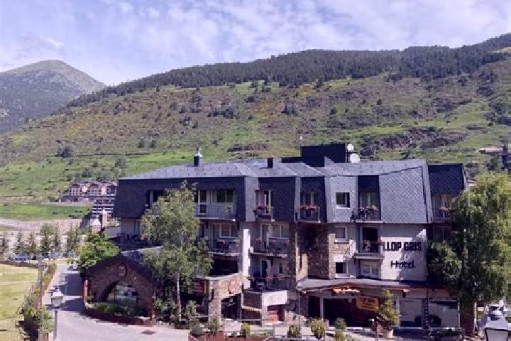 Sage, 35 — Escort in El Tarter, Andorra
