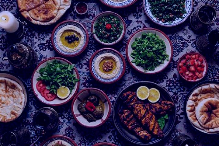 Sage, 36, a auburn dark-eyed middle eastern companion based in Esenler. Offering Girlfriend Experience, Tantra, Dinner Date. Available for incall and outcall...