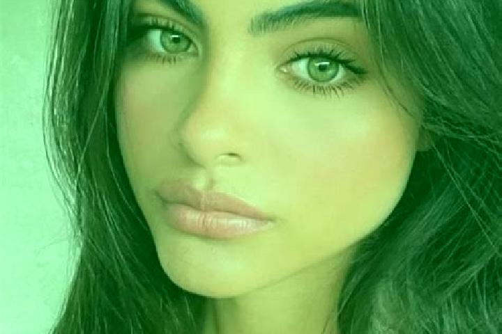 Sage, 36, a black blue-eyed indian companion based in Akhaltsikhe. Offering GFE, Couples, Fetish, Duos. Available for incall and outcall, day and evening dates.