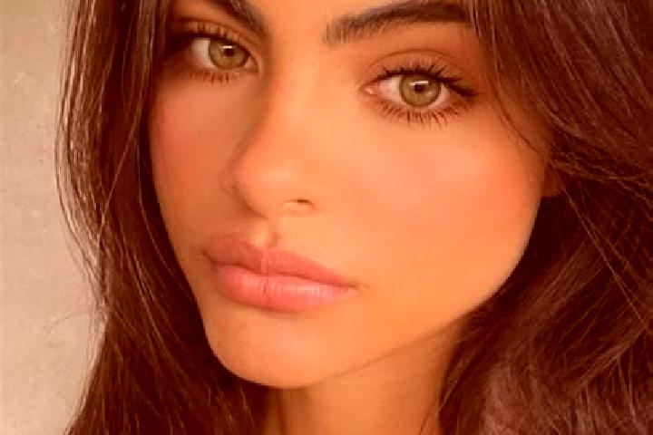 Sage, 36, a black dark-eyed european companion based in Hauset. Offering Fetish, Travel Companion, Couples. Available for incall and outcall, overnight booki...