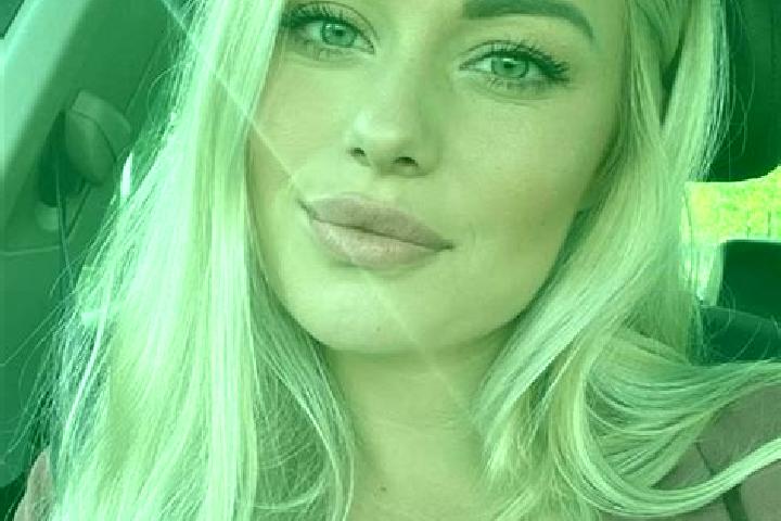 Sage, 36, a blonde hazel-eyed caribbean companion based in Hambuhren. Offering Tantra, Prostate Massage, Striptease. Available for incall and outcall, overni...
