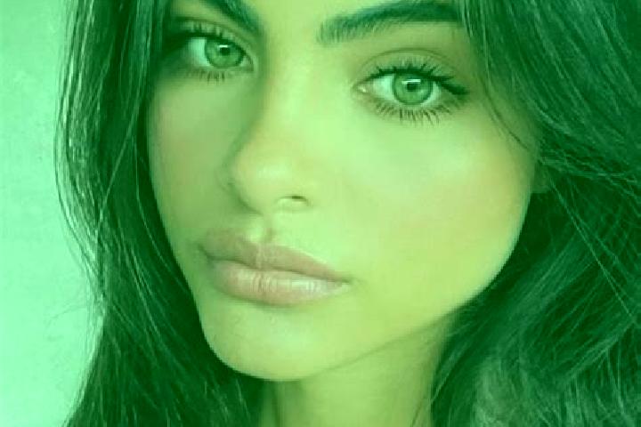 Sage, 36, a brunette hazel-eyed slavic companion based in Dealu Mare. Offering Deep French Kissing, Duos, Fetish, Tantra. Available for incall and outcall, o...