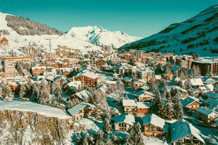 Sage, 36 — Escort in Les Deux Alpes, France