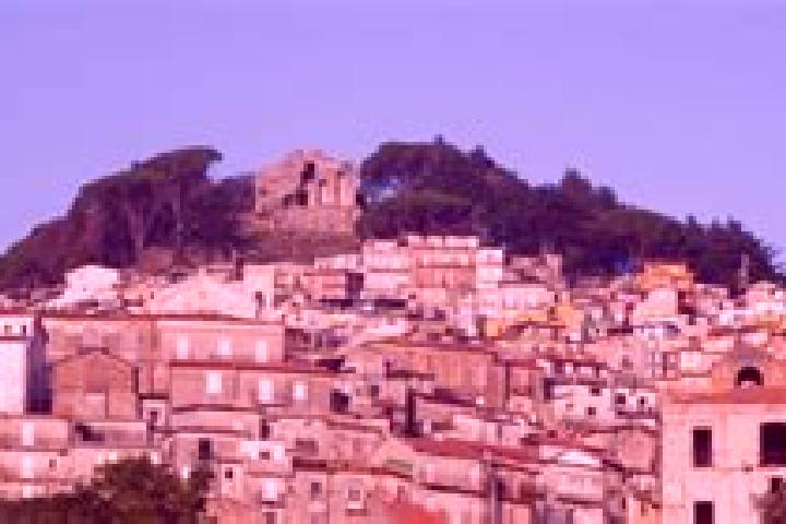 Sage, 36 — Escort in San Giorgio Morgeto, Italy