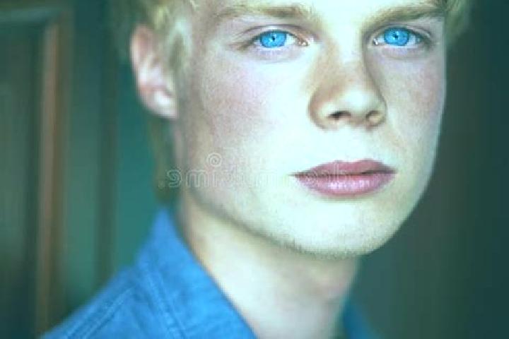 Sage, 37, a blonde blue-eyed asian companion based in Koditz. Offering Overnight, Couples, Deep French Kissing. Available for incall and outcall, overnight b...