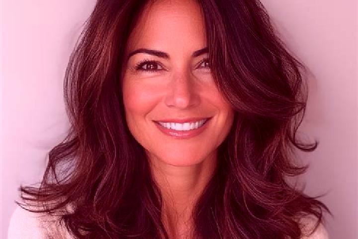 Sage, 37, a brunette brown-eyed middle eastern companion based in Wardington. Offering Party Girl, Erotic Massage, Tantra, Duos. Available for incall and out...