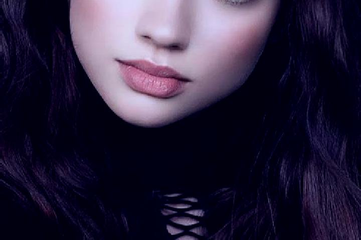 Sage, 37, a brunette dark-eyed european companion based in Belaya Gora. Offering Prostate Massage, Fetish, GFE, Travel Companion. Available for incall and ou...