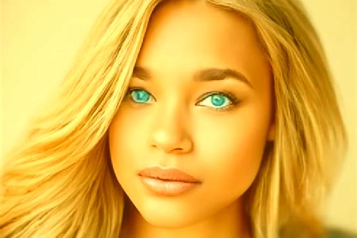 Sage, 37, a dark blonde blue-eyed latina companion based in Minamino. Offering Massage, Striptease, Erotic Massage, Couples. Available for incall and outcall...