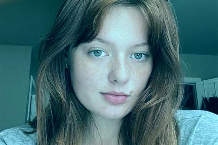 Sage, 37, a red amber-eyed mixed companion based in Zurow. Offering Party Girl, Deep French Kissing, Massage. Available for incall and outcall, overnight boo...