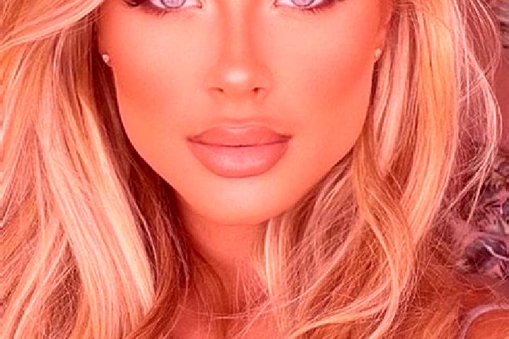 Sage, 38, a blonde blue-eyed latina companion based in Avio. Offering Duos, GFE, CIM. Available for incall and outcall, day and evening dates.