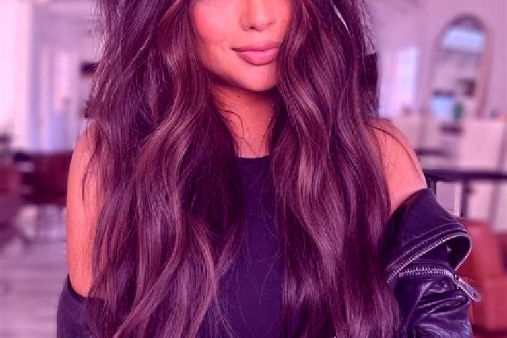 Sage, 38, a brunette dark-eyed slavic companion based in Pearl City. Offering Couples, GFE, Domination. Available for incall and outcall, day and evening dates.
