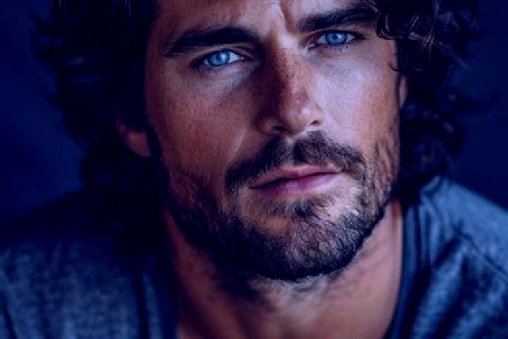 Sage, 38, a chestnut amber-eyed middle eastern companion based in Busto Arsizio. Offering Domination, Duos, CIM. Available for incall and outcall, overnight ...