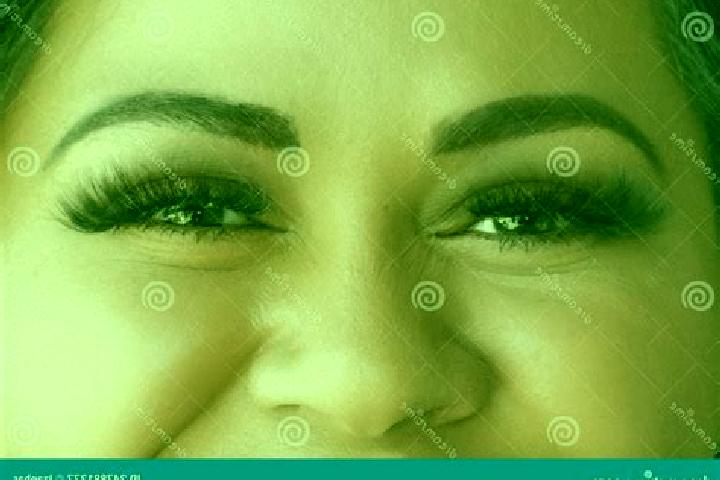 Sage, 39, a black green-eyed latina companion based in Bas-Oha. Offering Tantra, Duos, Dinner Date. Available for incall and outcall, day and evening dates.