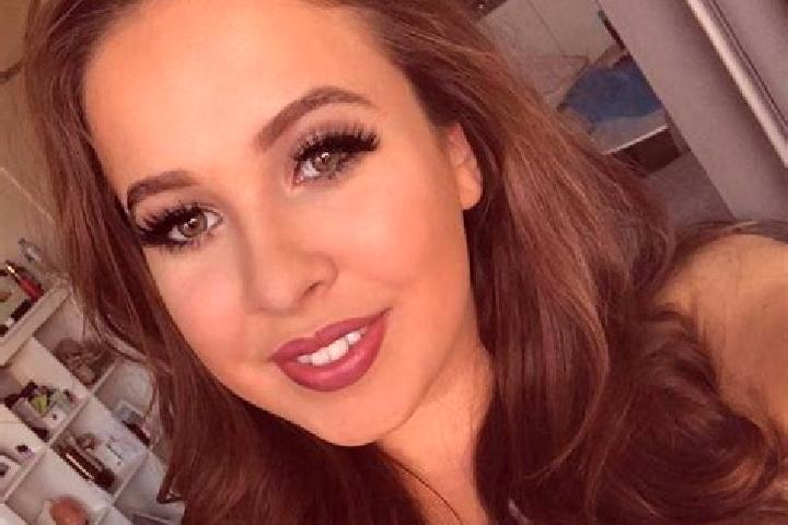 Sage, 39, a brunette blue-eyed slavic companion based in West Salem. Offering Roleplay, OWO, Striptease, Tantra, Couples. Available for incall and outcall, o...