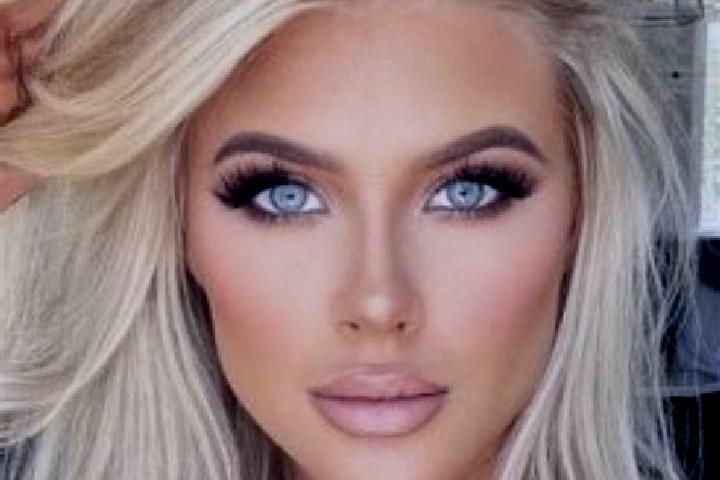 Sage, 39, a platinum blonde green-eyed mixed companion based in Ostend. Offering Striptease, Prostate Massage, Fetish, GFE, Dinner Date. Available for incall...
