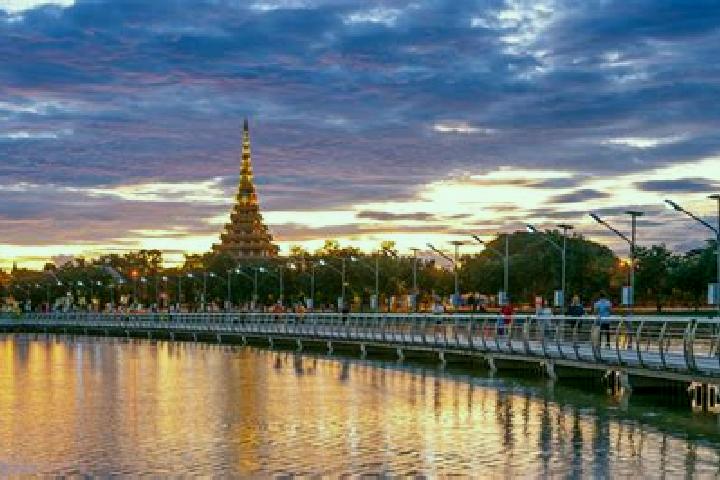 Sage, 39 — Escort in Khaen Dong, Thailand