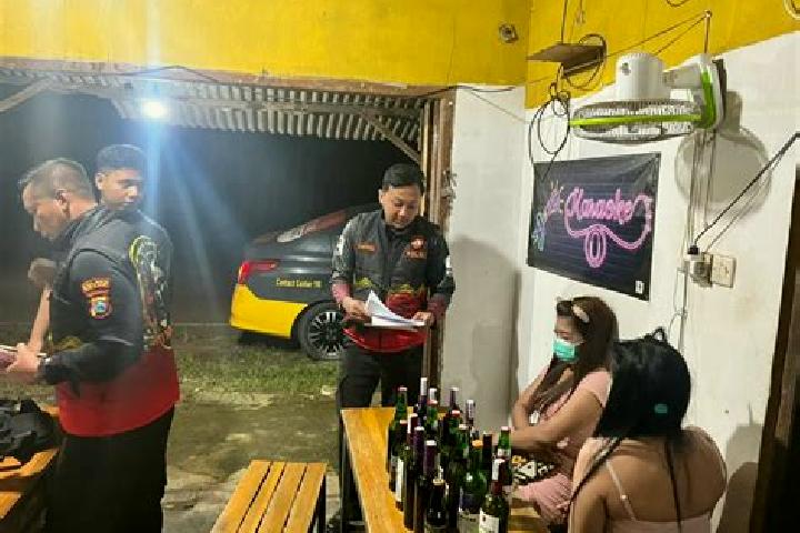 Sage, 39 — Escort in Lowayu, Indonesia