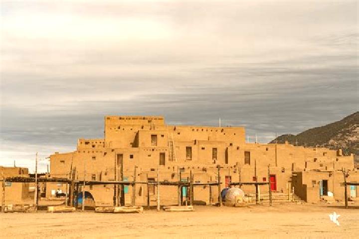 Sage, 39 — Escort in Pueblo Nuevo, Mexico