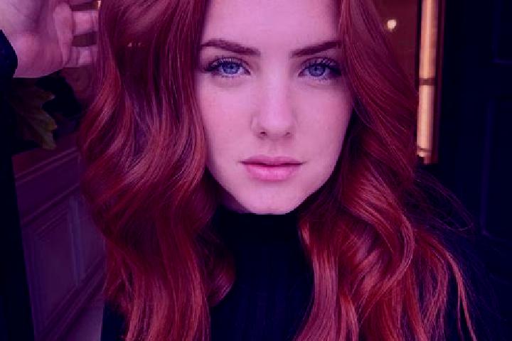 Scarlett, 20, a auburn blue-eyed european companion based in Ngerkeseuaol Hamlet. Offering Deep French Kissing, Dinner Date, Fetish, Erotic Massage, Roleplay...