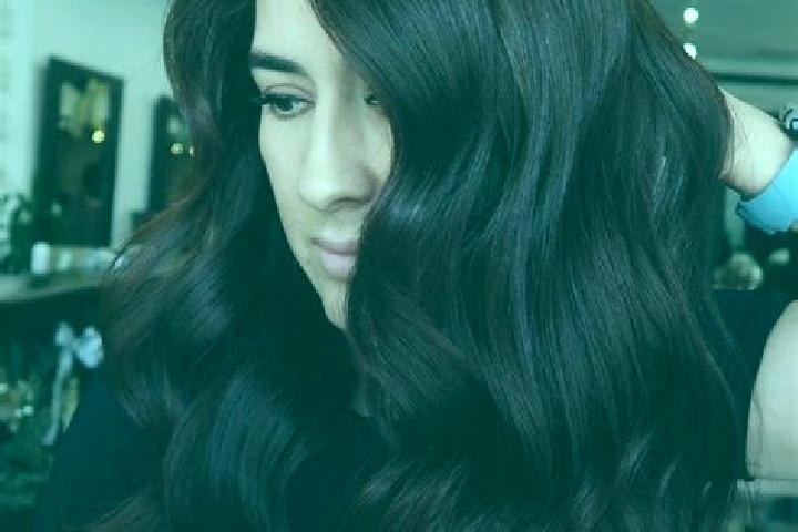 Scarlett, 20, a auburn dark-eyed mixed companion based in La Tinta. Offering Striptease, CIM, Party Girl. Available for incall and outcall, overnight booking...