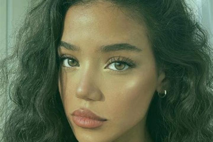 Scarlett, 20, a black brown-eyed european companion based in Oparino. Offering GFE, Girlfriend Experience, Domination, Tantra. Available for incall and outca...